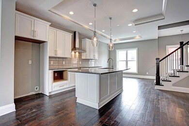 Stainless steel appliances included