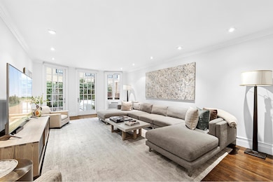 165 E 71st St, New York, NY 10021 - photo 2