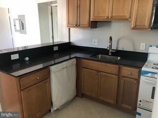 3996 Roland Ave, Baltimore, MD 21211 - photo 5