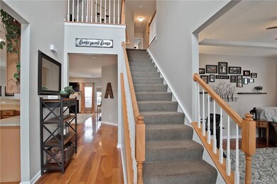 2 story Foyer with gorgeous 5