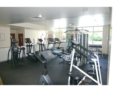 Bay Square unit 514, Cambridge, MA 02139 - photo 2