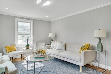 39 Abbott Rd, Waltham, MA 02452 - photo 3