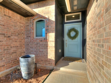 10505 Turtle Back Dr, Midwest City, OK 73130 - photo 3
