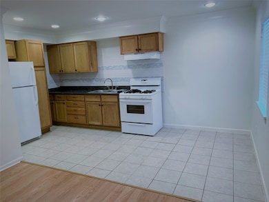 226 Oriole St unit 3, Houston, TX 77018 - photo 6