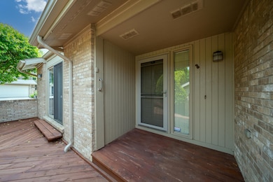 4123-foxpointe-dr-west-bloomfield-mi-uni