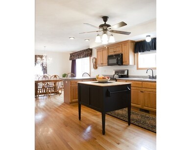 12 Bridgham St, Methuen, MA 01844 - photo 5