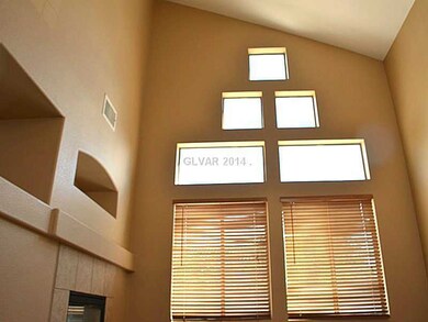 10531 Penns Creek Ct, Las Vegas, NV 89135 - photo 4