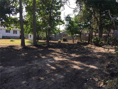 653 Metacom Ave, Warren, RI 02885 - photo 6