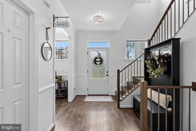 852 Pencoast Dr, Purcellville, VA 20132 - photo 2