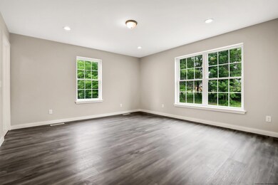 86 North Rd unit A, Highland, NY 12528 - photo 6
