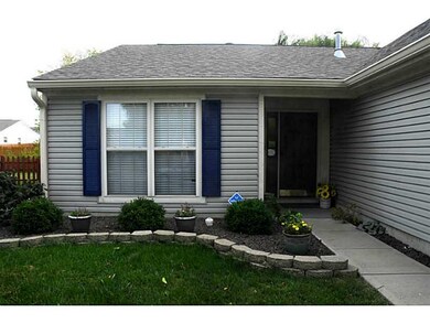 783 Scotch Pine Dr, Greenwood, IN 46143 - photo 5