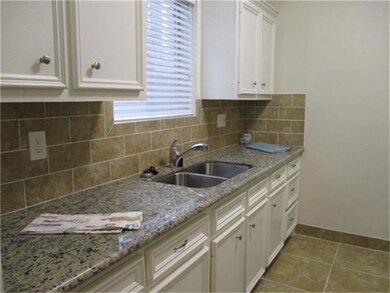 611 W 27th St unit A, Houston, TX 77008 - photo 4
