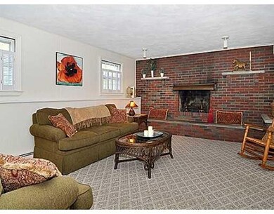 21 Candlewood Dr, Greenville, RI 02828 - photo 6