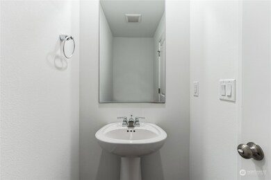 2047 Kayla Ct, Longview, WA 98632 - photo 4