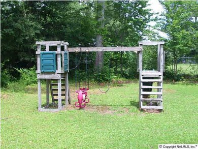 Swing set can remain at no cost or value