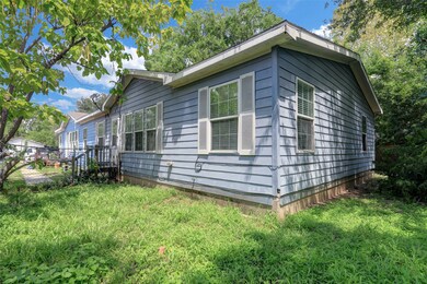 1041 Reverend b j Lewis Dr unit B, Houston, TX 77088 - photo 2