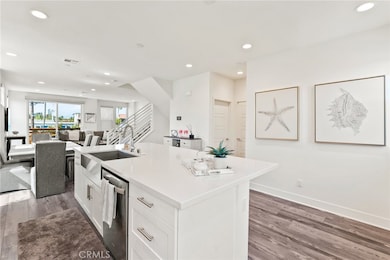 697 W 17th St, Costa Mesa, CA 92627 - photo 7