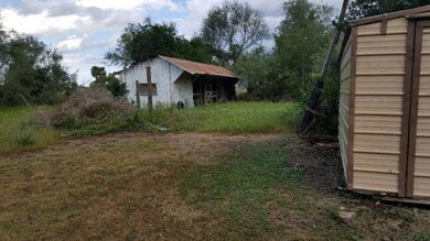 1513 S Westgate Dr, Weslaco, TX 78596 - photo 5