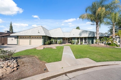 2778 W Robinwood Ln, Fresno, CA 93711 - photo 3