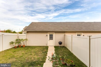 11759 Nationals Ln, Waldorf, MD 20602 - photo 6