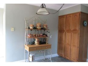 176 E Highland Rd, Johnson City, TN 37601 - photo 3