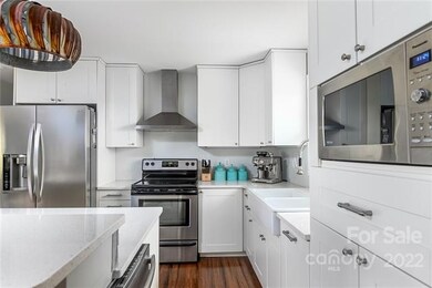 426 Griggs Rd, Clover, SC 29710 - photo 6