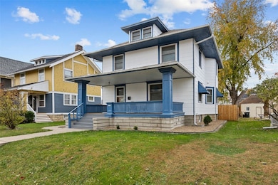 1711 Blake Blvd SE, Cedar Rapids, IA 52403 - photo 2