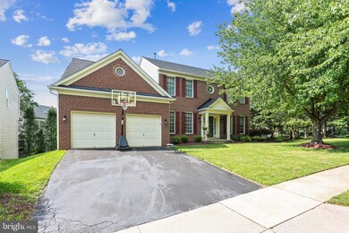 12001 Milestone Manor Ln, Germantown, MD 20876 - photo 2
