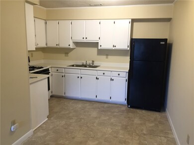 140 Kimball Ln unit C, Walhalla, SC 29691 - photo 7