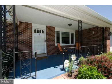 37 Neshaminy Dr, Warminster, PA 18974 - photo 2