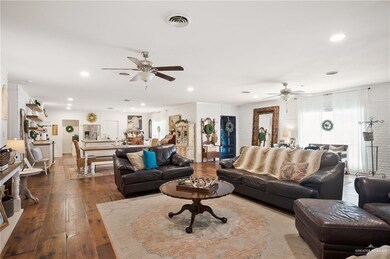 861 S Iowa Ave, Weslaco, TX 78596 - photo 5