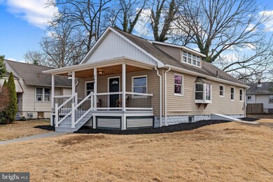 568 W Graisbury Ave, Audubon, NJ 08106 - photo 3