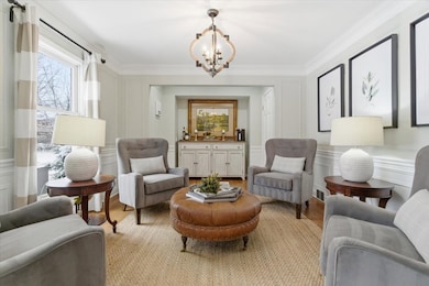 12 Crestview Ln, Lake Barrington, IL 60010 - photo 7