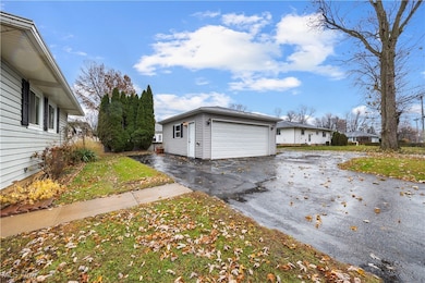 106 Maple Ave, Northfield, OH 44067 - photo 5