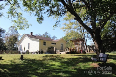 116 Hauss Ridge Rd SE, Valdese, NC 28690 - photo 7