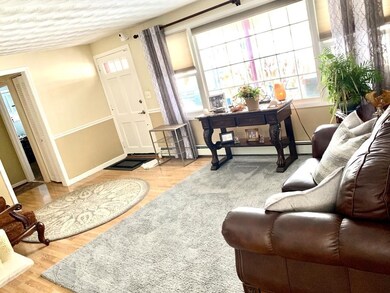 15 Scott Dr, Framingham, MA 01701 - photo 3