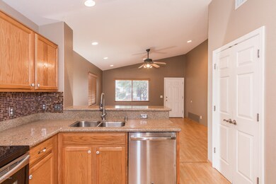 2547 E Chisel Ct, Oro Valley, AZ 85755 - photo 6