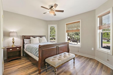 922 Sage St, Lake Geneva, WI 53147 - photo 2