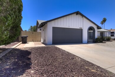 3202 N Ellis St-2
