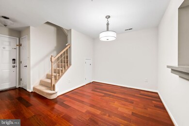 2203 Falls Gable Ln unit B, Baltimore, MD 21209 - photo 5