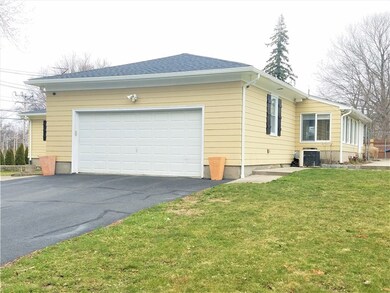 41 Susan Cir, Johnston, RI 02919 - photo 2