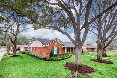 6162 Chevy Chase Dr, Houston, TX 77057 - photo 4