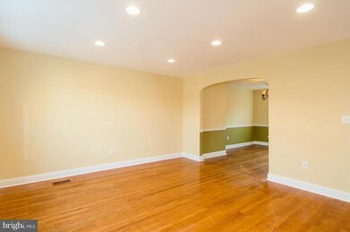 3930 Yolando Rd, Baltimore, MD 21218 - photo 4