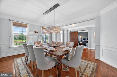 5806 Toboggan Cir, Rockville, MD 20855 - photo 4