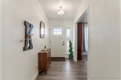 Neutral paint colors.