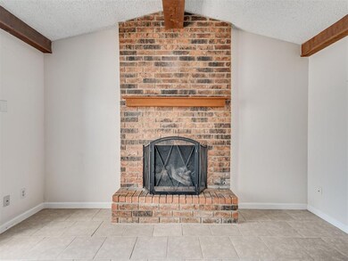 1810 W University St, Shawnee, OK 74804 - photo 7