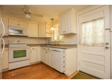 204 Back River Rd, Bedford, NH 03110 - photo 3