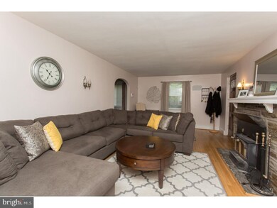 380 Fairfax Rd, Drexel Hill, PA 19026 - photo 5