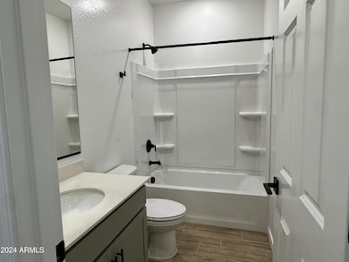 004-Bathroom 2