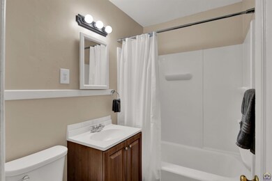 4207 SW 23rd St, Topeka, KS 66614 - photo 7